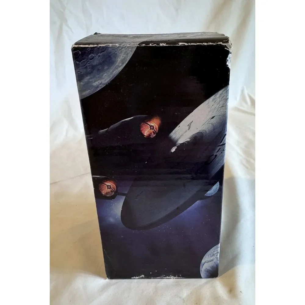 2008 Paramount Pictures, Star Trek Collectible Glasses Kirk New‎ In Box